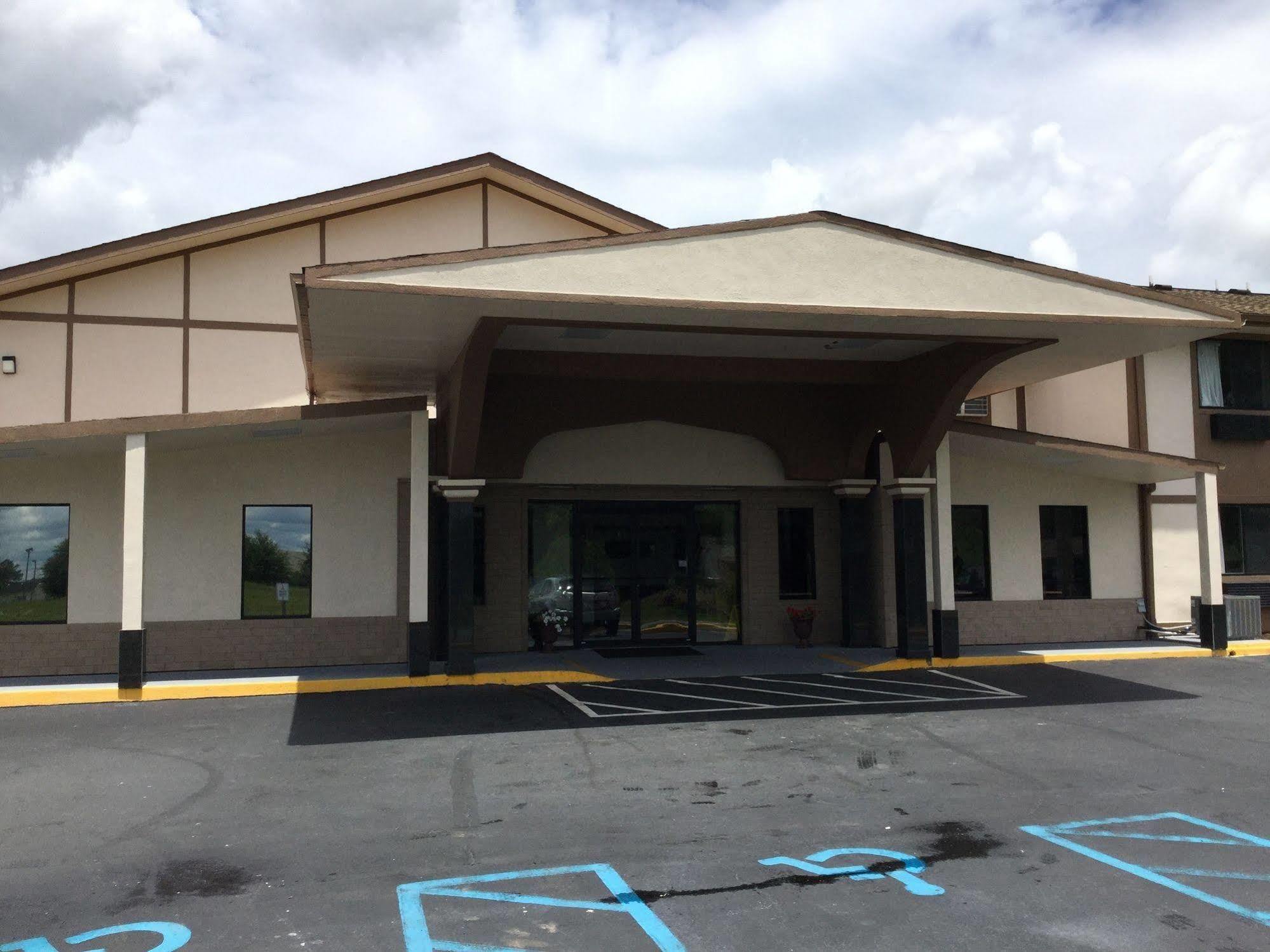 Super 8 By Wyndham Waycross Ga Motel Kültér fotó